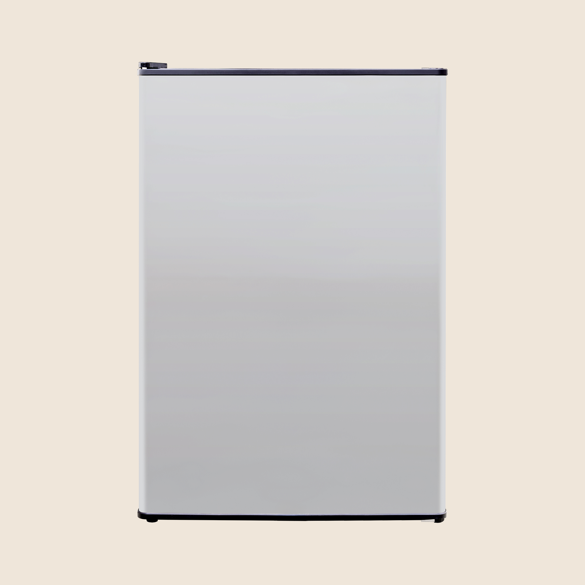 Summerset 22" 4.3 Cu. Outdoor Approved Compact Refrigerator / Right Opening