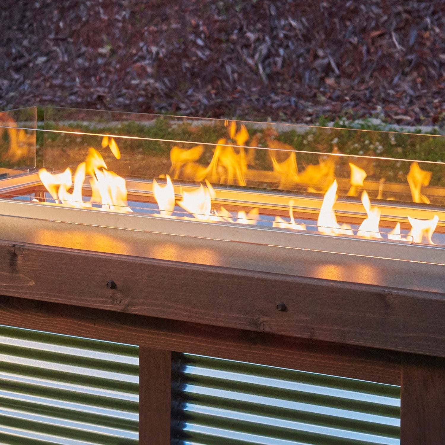 The Outdoor Greatroom Company Linear Folding Glass Wind Guard - Image 3